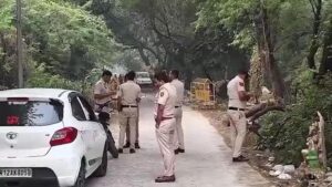 महरौली और नांगलोई में पुलिस एनकाउंटर, चार अपराधियों को लगी गोली