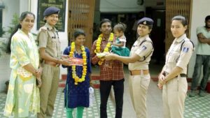 लापता मां-बेटी की खुशखबरी: केरल से मिली बेटियों ने दीपावली पर परिवार को किया खुशहाल!