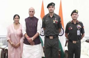 गोल्डन बॉय नीरज चोपड़ा अब बने लेफ्टिनेंट कर्नल, सेना में नई पहचान से सम्मानित