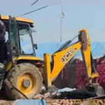 बरेली में मस्जिद पर बुलडोजर का एक्शन, कोर्ट के आदेश से अवैध निर्माण ध्वस्त, भारी पुलिस तैनात