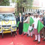 “सोलर रथ सह मोबाइल बूथ वैन” को दिखाई हरी झण्डी