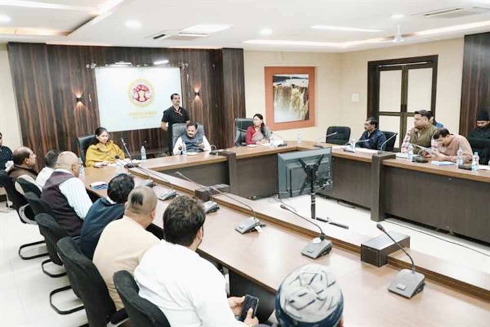 किसानों की सहमति से होगा सड़क चौड़ीकरण, भूमि अधिग्रहण पर उप मुख्यमंत्री  शुक्ल का बयान