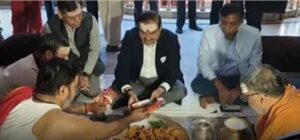 देवघर के बाबाधाम में अडानी ग्रुप चेयरमैन गौतम अडानी की पूजा-अर्चना, देश-प्रदेश की खुशहाली की कामना