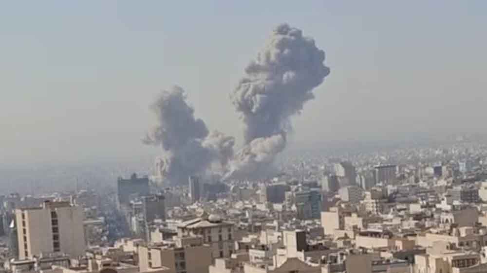 खाड़ी देशों में ईरान का हमला तेज, सऊदी-UAE-कतर में बसे भारतीयों पर क्या असर?