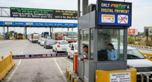 नए वित्तीय वर्ष 2026-27 से टोल टैक्स में 5% की बढ़ोतरी, यात्रियों की जेब पर बढ़ेगा बोझ