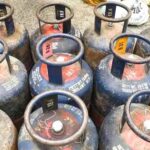 मुंबई में LPG किल्लत से बढ़ी चिंता: कमर्शियल सिलेंडर की सप्लाई रुकी, डीलर्स ने बताए कारण