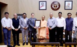 एयरपोर्ट के मुख्य कार्यकारी अधिकारी क्रिस्टोफ श्नेलमैन के साथ वरिष्ठ अधिकारियों ने की मुख्यमंत्री से मुलाकात