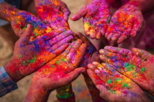 होली के पावन दिन करें यह छोटा उपाय, धन-वैभव से भर जाएगा पूरा साल