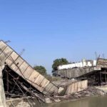 पुल हादसे के बाद सख्त कार्रवाई: घोघरी नदी प्रोजेक्ट के तीन इंजीनियर निलंबित