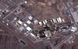 नतांज परमाणु केंद्र पर हमले के बाद अमेरिका-इजरायल की विनाशकारी कार्रवाई