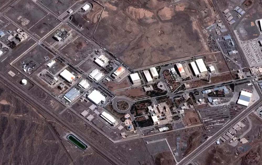 नतांज परमाणु केंद्र पर हमले के बाद अमेरिका-इजरायल की विनाशकारी कार्रवाई