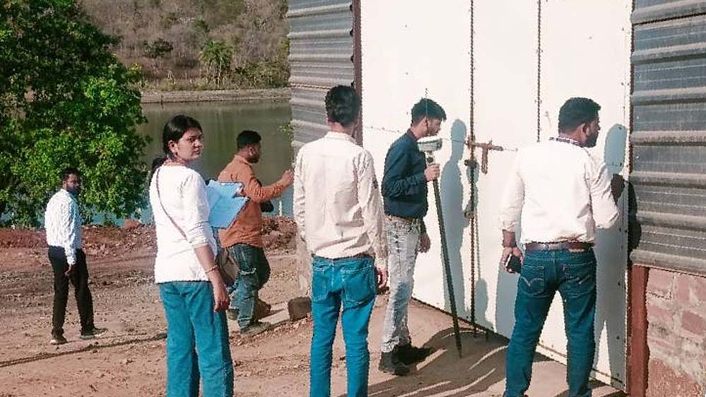 बड़े तालाब में अतिक्रमण पर कड़ी कार्रवाई, IAS बंगला और 200 अन्य अवैध निर्माण चिन्हित