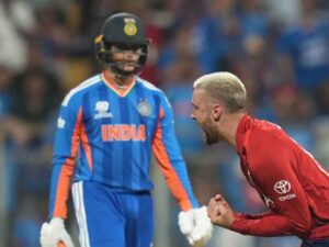 अभिषेक शर्मा की खराब फॉर्म टीम इंडिया पर भारी? फाइनल में प्लेइंग-XI से कट सकता है पत्ता