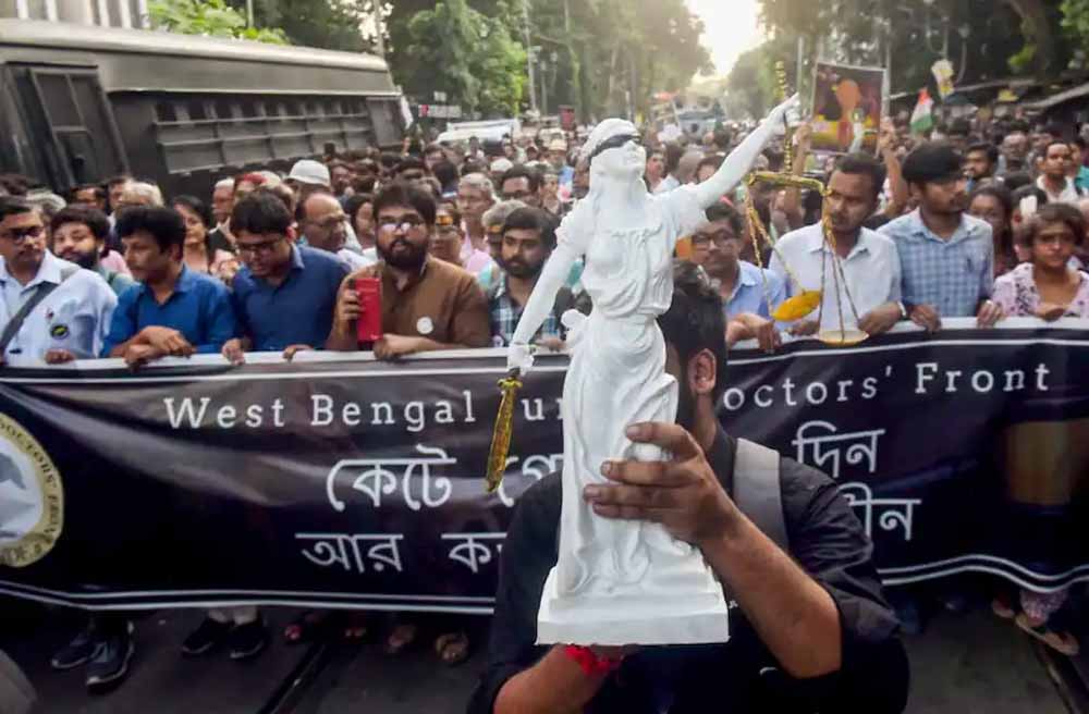 RG कर रेप केस: पीड़िता की मां के चुनाव लड़ने की चर्चा तेज, BJP टिकट पर क्या बोलीं?