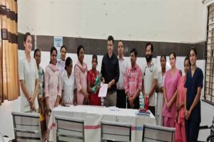 उप मुख्यमंत्री शुक्ल ने की रतलाम एसएनसीयू टीम के समर्पित प्रयास की सराहना