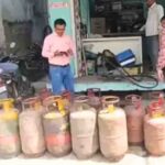 रसद विभाग की बड़ी कार्रवाई, घरेलू सिलिंडरों से वाहनों में गैस भरने वाले गिरोह पर कसा शिकंजा