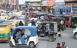 इंदौर में 6 हजार से अधिक ई-रिक्शाओं के रजिस्ट्रेशन, जोन के हिसाब से कलर करवा रहे संचालक, नई व्यवस्था लागू