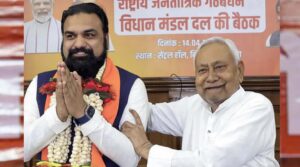 नीतीश से मुलाकात के बाद सीएम सम्राट ने ललन और बिजेंद्र से की बातचीत, कैबिनेट विस्तार की संभावना पर चर्चा