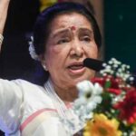 आशा भोसले के निधन से संगीत जगत शोक में, 92 साल की उम्र में ली अंतिम सांस