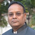 खड़गे पर चंद्राकर का वार: Ajay Chandrakar बोले- ‘संन्यास लेकर माला जपें’