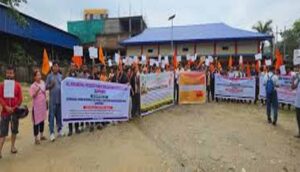 निजी परिवहन कर्मियों का प्रदर्शन तेज, Bharatiya Mazdoor Sangh की रैली में Geeta Soni का नेतृत्व; 21 सूत्रीय मांग पत्र सौंपा