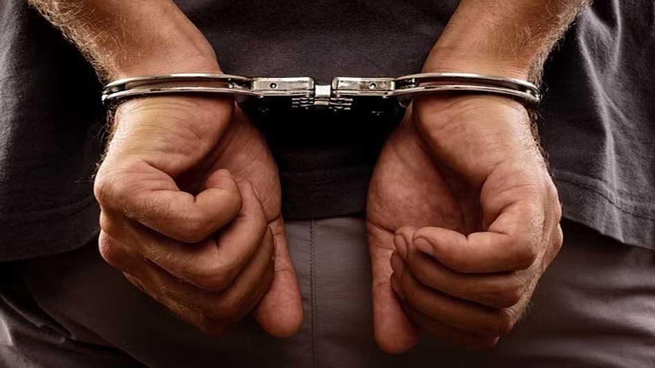 पंजाब में एजीटीएफ की छापेमारी, लॉरेंस बिश्नोई गैंग का करीबी गिरफ्तार, भारी मात्रा में हथियार बरामद