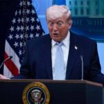 नाकेबंदी की तरफ आए तो कर देंगे तबाह, ड्रग्स तस्करों जैसा अंजाम भुगतने की डोनाल्ड ट्रंप ने दी चेतावनी