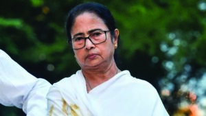 बंगाल काउंटिंग के दौरान दीदी का भरोसा बरकरार, घर के बाहर गूंजे ‘जय श्रीराम’