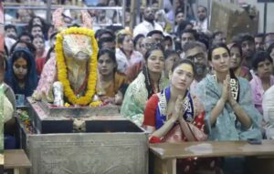 उज्जैन पहुंचीं तमन्ना भाटिया, महाकाल के दरबार में लिया आशीर्वाद; बोलीं- यह अनुभव अविस्मरणीय