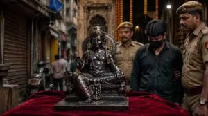 भक्तों की मेहनत से मिली शनिदेव की मूर्ति, अंगूरी बाग से पुलिस ने की बरामदगी