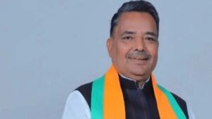 मंत्री का निर्देश- वाराणसी, आगरा, मथुरा, लखनऊ, प्रयागराज, मिर्जापुर और अयोध्या जैसे स्थलों के लिए बनाएं आकर्षक टूर पैकेज 