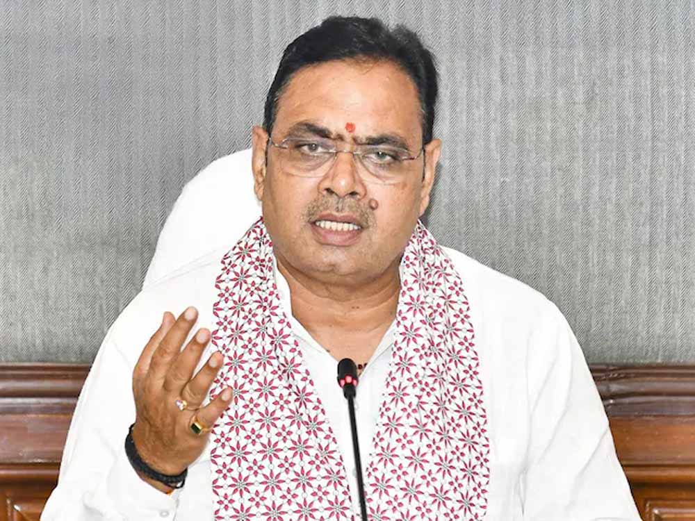 NEET पेपर लीक विवाद पर गरमाई सियासत, सीकर में जांच जारी, विपक्ष ने CBI जांच की मांग की
