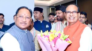 ‘अपनापन’ पुस्तक के लोकार्पण कार्यक्रम में पहुंचे CM विष्णुदेव साय