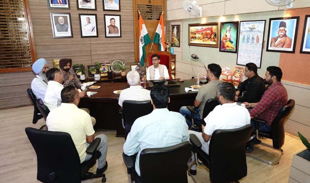 अवैध कब्जों पर कड़ी कार्रवाई, निगम बोले: नहीं हटाए तो खुद करेंगे और वसूली भी