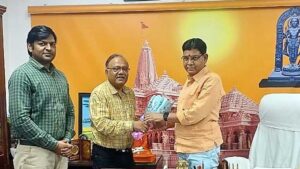 ​उच्च शिक्षा मंत्री से मिले कुलपति प्रो. दयाल, विश्वविद्यालय के गुणात्मक विकास और समस्याओं पर हुई चर्चा