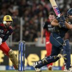 वॉशिंगटन सुंदर के दमदार पचासे से गुजरात टाइटंस 156 रन तक पहुंची, RCB को मिला चुनौतीपूर्ण लक्ष्य