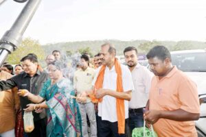 उद्योग मंत्री  लखनलाल देवांगन व महापौर मती संजूदेवी राजपूत ने कार्य हेतु भूमिपूजन