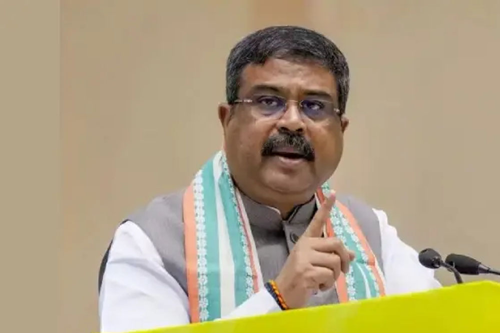 छात्रों को लेकर धर्मेंद्र प्रधान सख्त, कहा- हर शिकायत का होगा समाधान