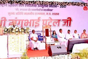 राज्यपाल द्वारा सिकल सेल-एनीमिया जांच मशीन “गजेल” लोकार्पित