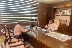 प्रधानमंत्री  मोदी की अपील के अनुक्रम में उप मुख्यमंत्री  शुक्ल ने काफिले से हटाई फॉलो एवं पायलट सुविधा