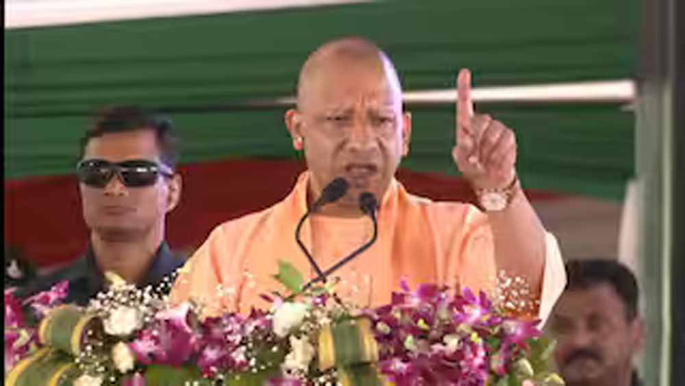“कमजोर के आगे कोई नहीं झुकता”, नौसेना शौर्य वाटिका लोकार्पण में सीएम योगी का बड़ा संदेश