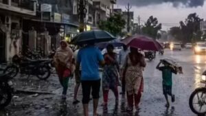 वेस्टर्न डिस्टरबेंस का असर जारी, 17 जिलों में गरज-चमक और तेज हवाओं की चेतावनी