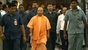 चुनाव से पहले यूपी में बदलाव: मंत्रियों को नए जिलों का प्रभार, संगठन मजबूत करने की तैयारी