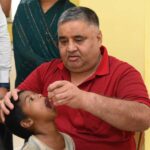 राष्ट्रीय पल्स पोलियो अभियान का लखनपुर से शुभारंभ, अभिभावकों से किया आह्वान—‘दो बूंद हर बार, पोलियो पर जीत बरकरार’