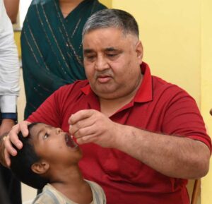 राष्ट्रीय पल्स पोलियो अभियान का लखनपुर से शुभारंभ, अभिभावकों से किया आह्वान—‘दो बूंद हर बार, पोलियो पर जीत बरकरार’