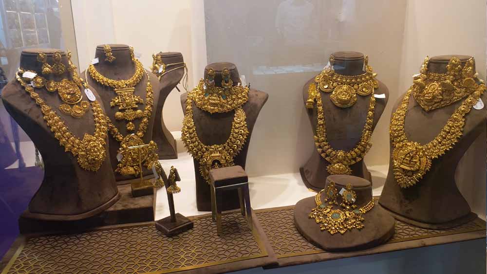 यादों को गहनों में संजोने का नया ट्रेंड, पंजाब में DNA ज्वेलरी की बढ़ी मांग