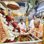 CM योगी ने मां विंध्यवासिनी के दरबार में की पूजा-अर्चना, प्रदेश की सुख-समृद्धि की कामना