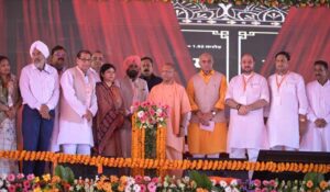रामपुर में मिलक एवं बिलासपुर विधानसभा क्षेत्र में 700 करोड़ से अधिक लागत की 102 विकास परियोजनाओं का लोकार्पण/शिलान्यास किया मुख्यमंत्री योगी आदित्यनाथ ने