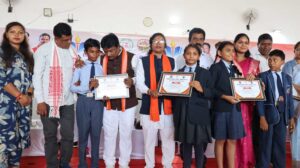 37 बंद विद्यालय फिर से खुले, बच्चों के चेहरों पर लौटी मुस्कान