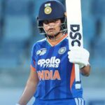 शेफाली वर्मा ने जड़ा पहला T20I शतक, 9 छक्कों के दम पर भारत ने बनाए 195/4
